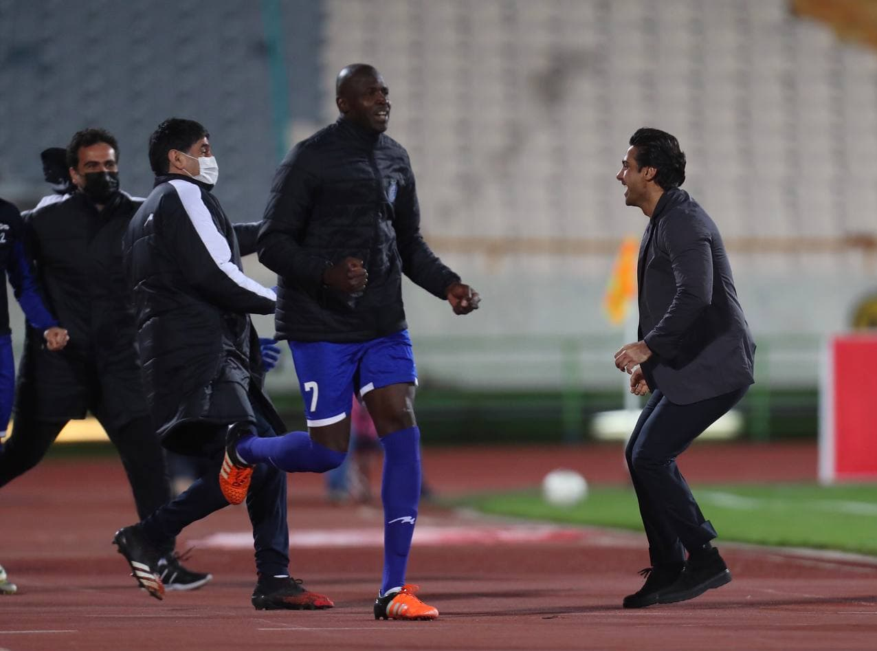 خوشحالی گل فرهاد مجیدی 