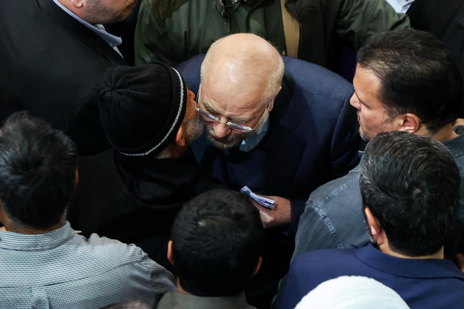 حضور قالیباف در نماز جمعه اسلامشهر 