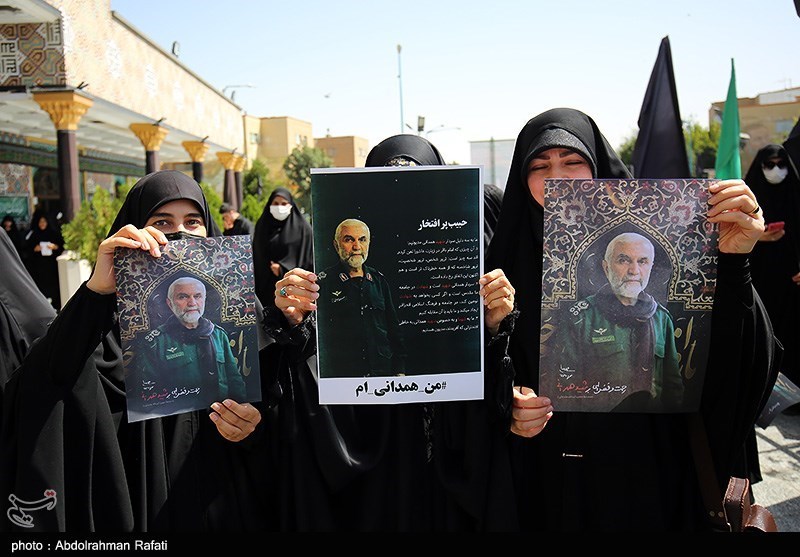  تجمع مردم همدان در محکومیت اهانت به سردار شهید همدانی