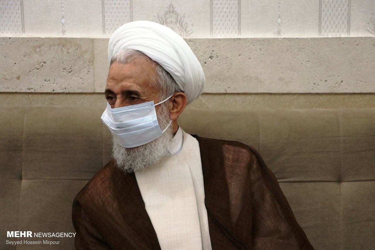 کاروان زائران پیاده