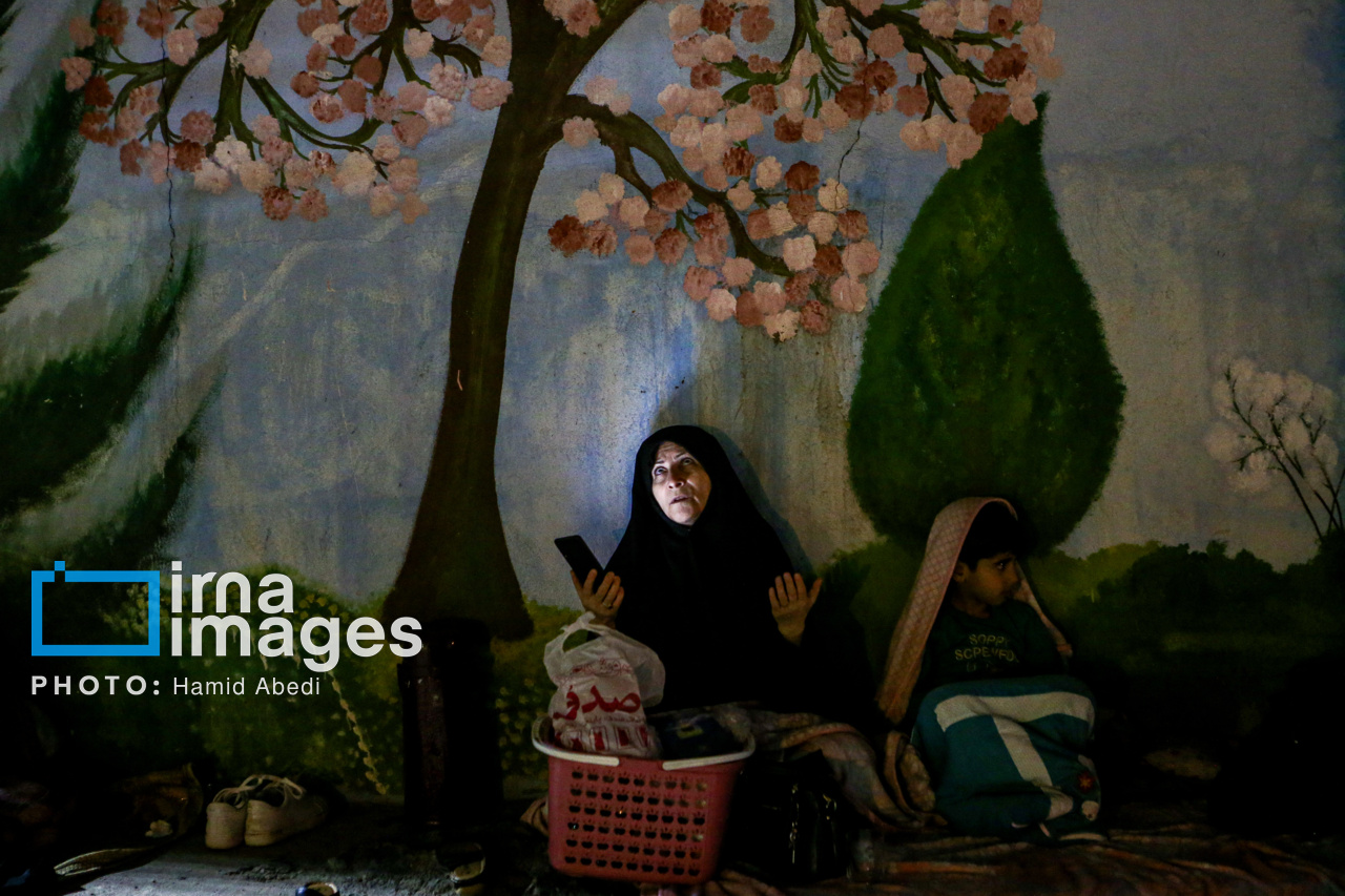 احیای شب بیست و یکم رمضان در مسجد جمکران