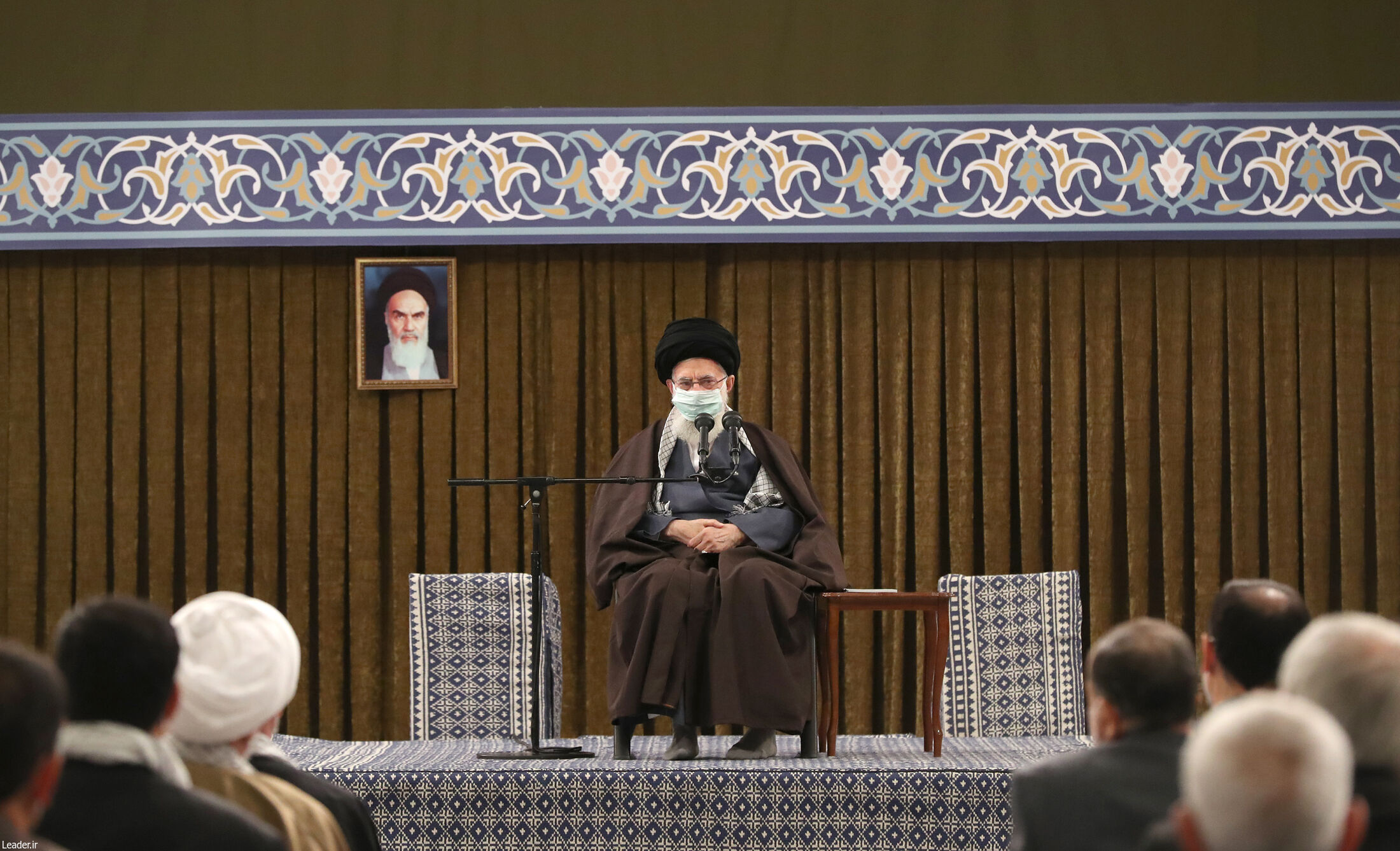 دیدار دست‌اندرکاران کنگره‌ شهدای ایلام با رهبر انقلاب