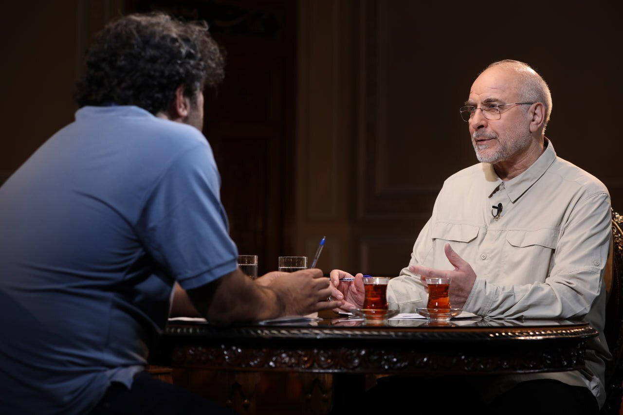 حضور قالیباف در برنامه «ماجرای جنگ»