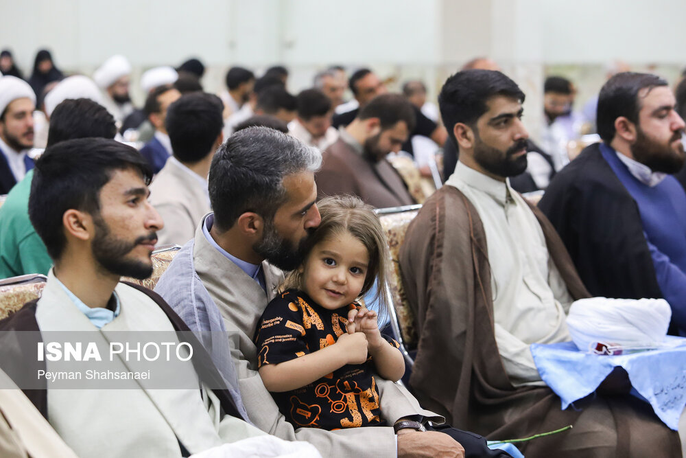 مراسم عمامه گذاری طلاب حوزه علمیه اصفهان