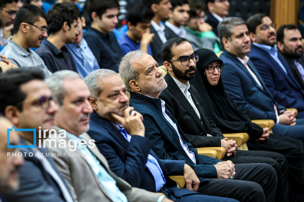 تجلیل از مدال آوران المپیاد ۲۰۲۵ 