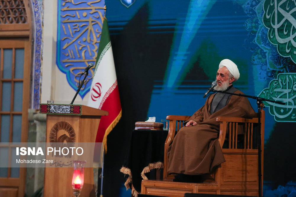 مراسم وداع با شهدای مرزبانی و دفاع مقدس در حرم مطهر رضوی