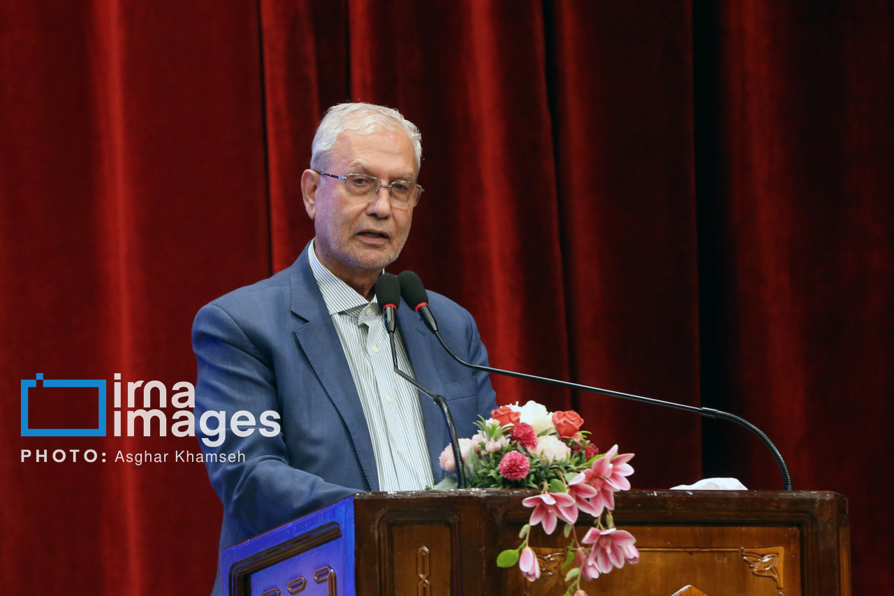 دیدار پزشکیان با جمعی از خیرین و مسئولین مؤسسات خیریه