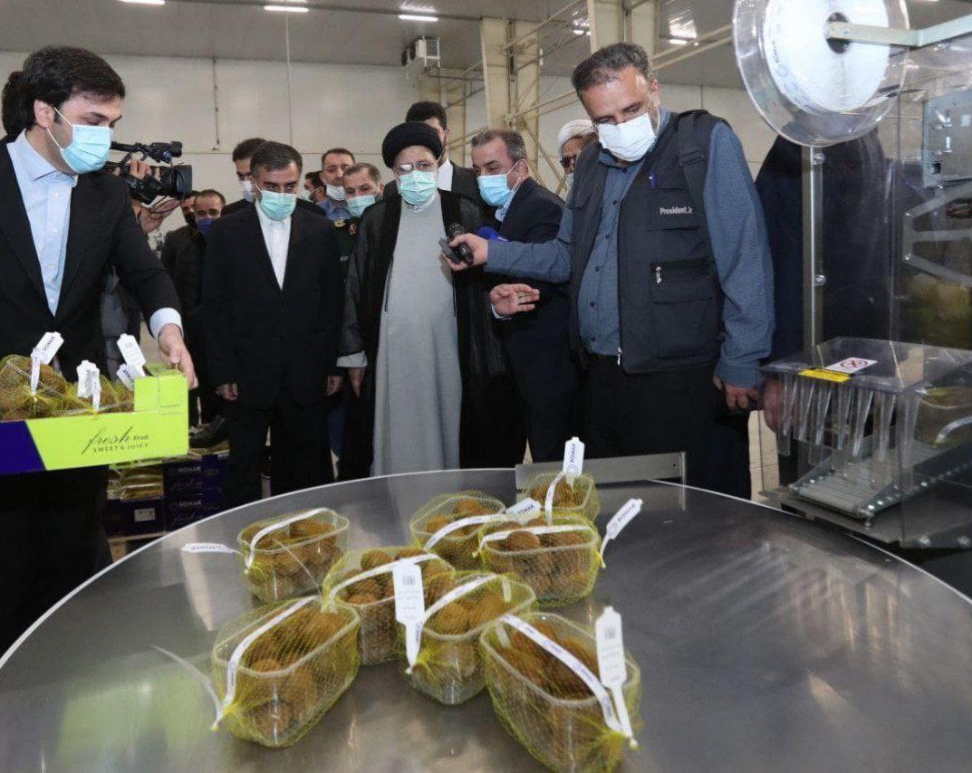 بازدید رئیسی از پایانه صادراتی روماک