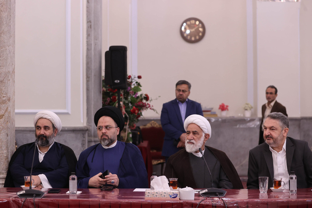 دیدار جمعی از ائمه جماعت مساجد تهران با قالیباف