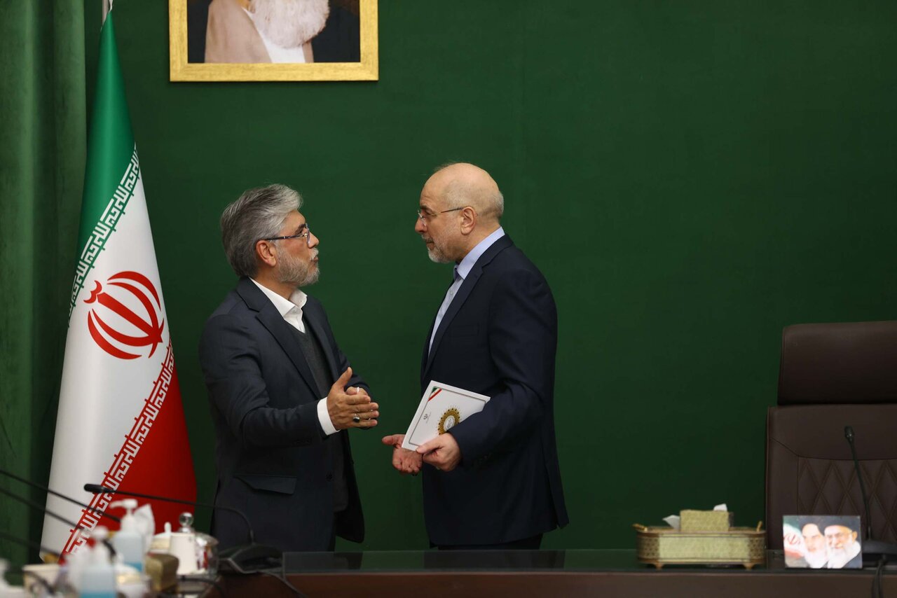 دیدار وزیر علوم و روسای دانشگاه های سراسر کشور با قالیباف