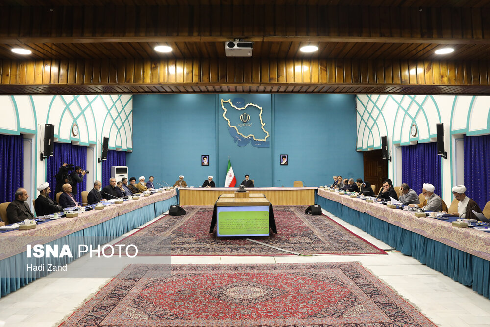 جلسه شورای عالی انقلاب فرهنگی