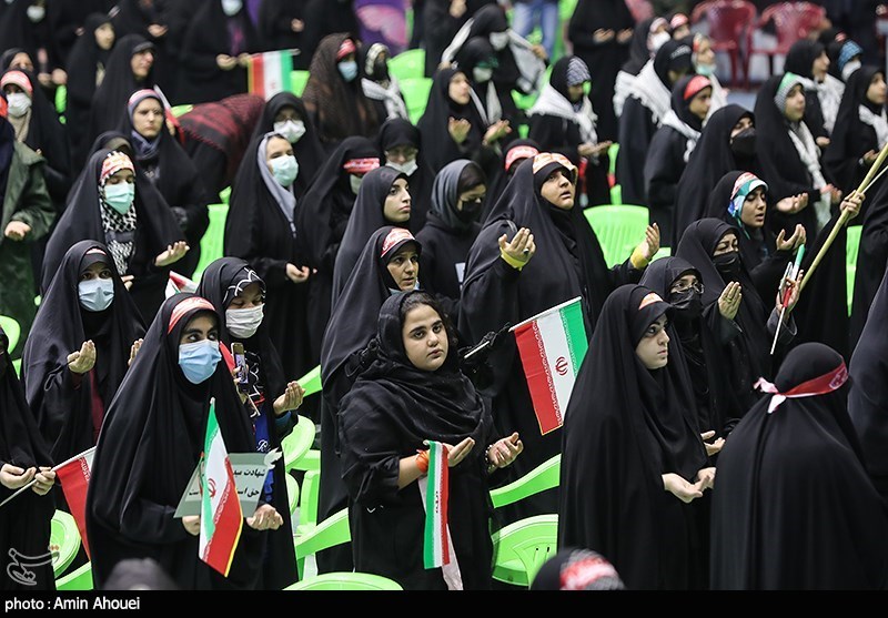 اجتماع بزرگ دختران حاج قاسم در ورزشگاه آزادی