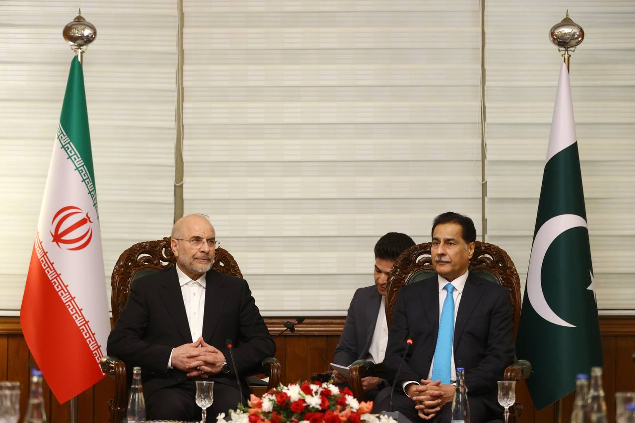 دیدار دو جانبه قالیباف و ایاز صادق