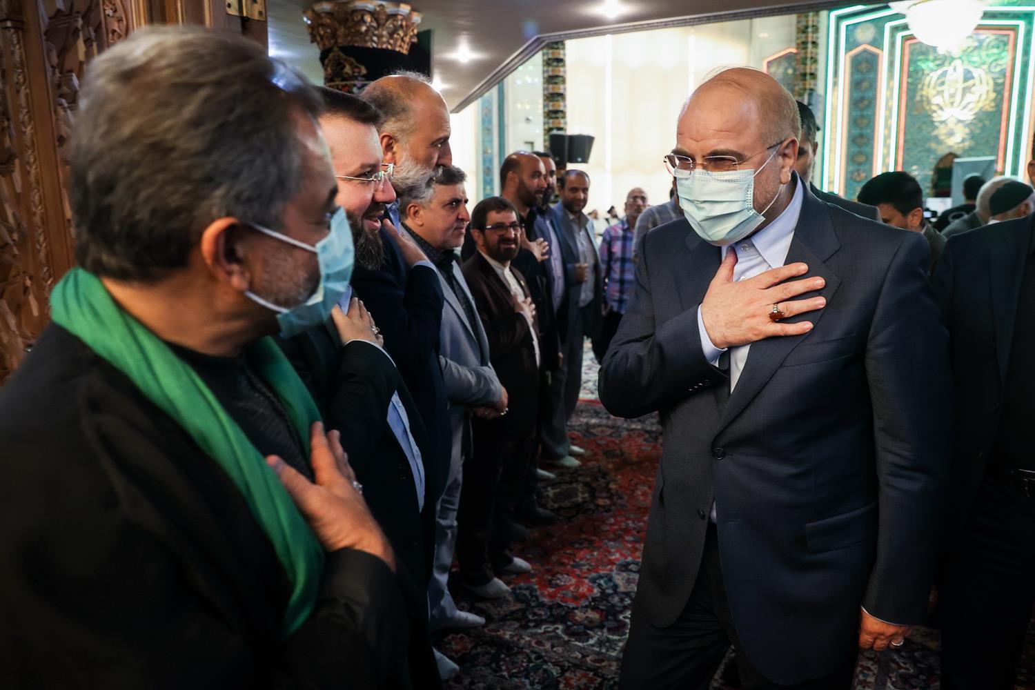 حضور قالیباف در مراسم ترحیم استاد سیدرضا مؤید