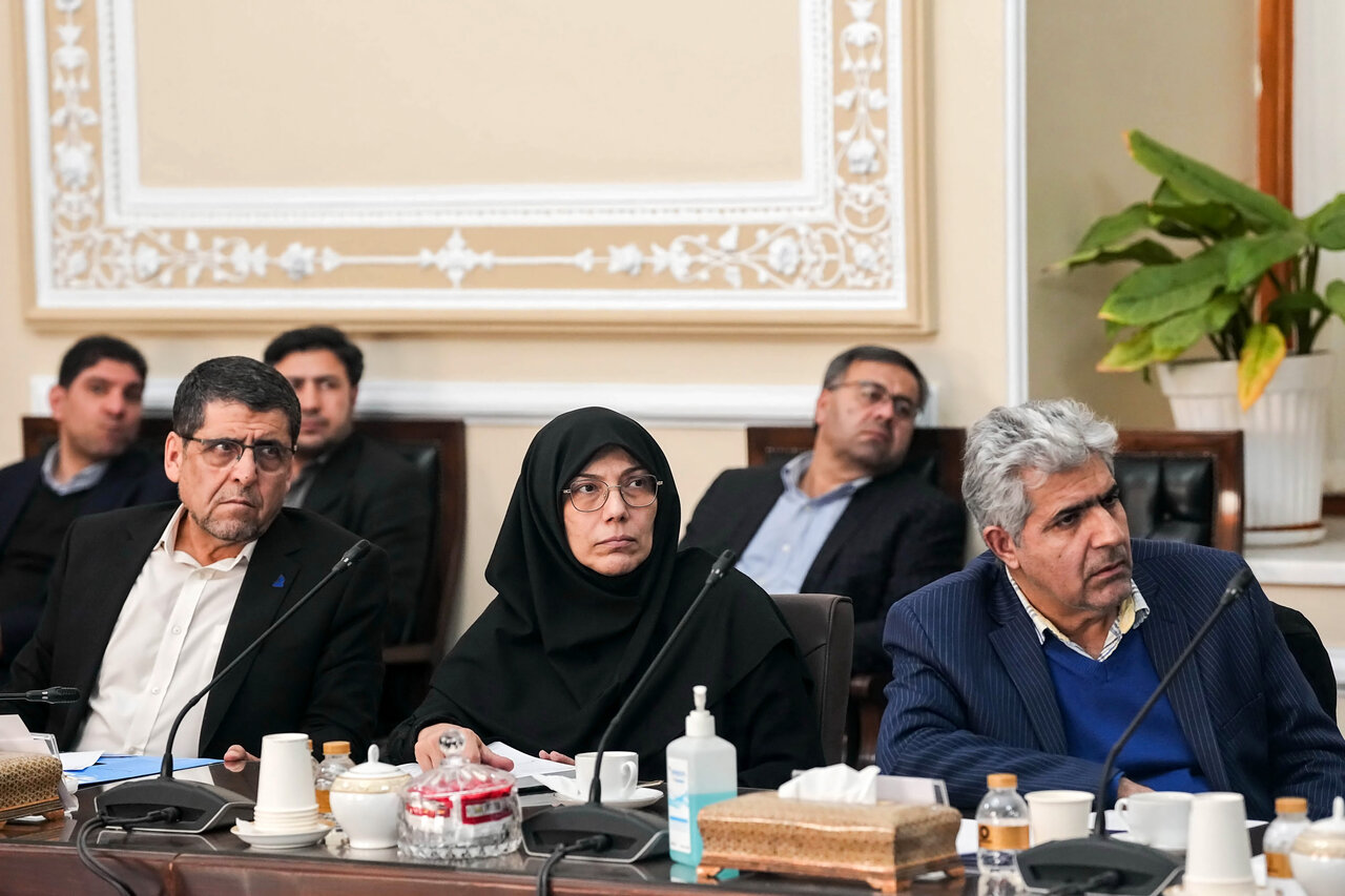 دیدار وزیر علوم و جمعی از رؤسای دانشگاه‌ها با قالیباف