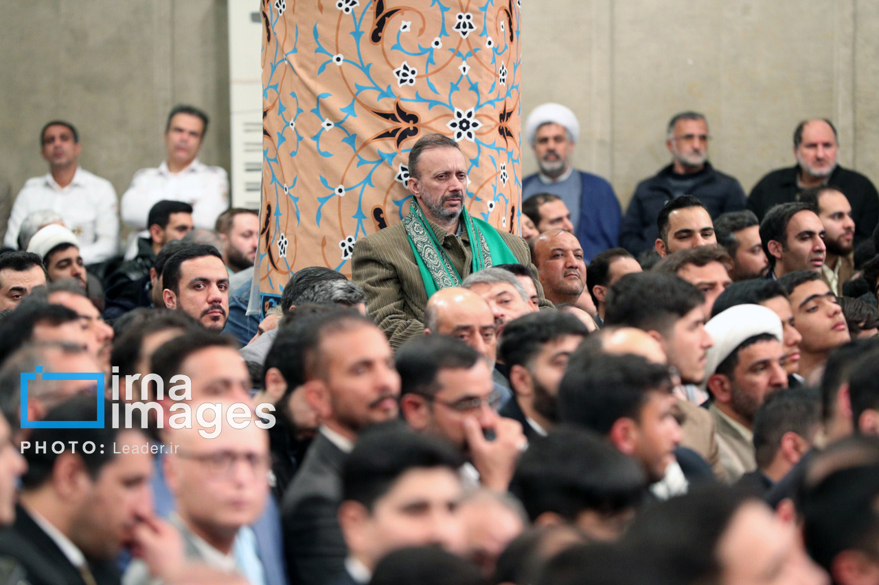 رهبر انقلاب در محفل قرآنی
