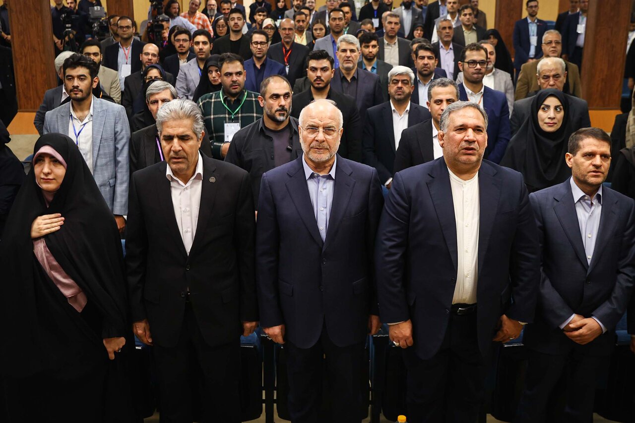 حضور قالیباف در همایش بین‌المللی صنعت نفت و گاز 