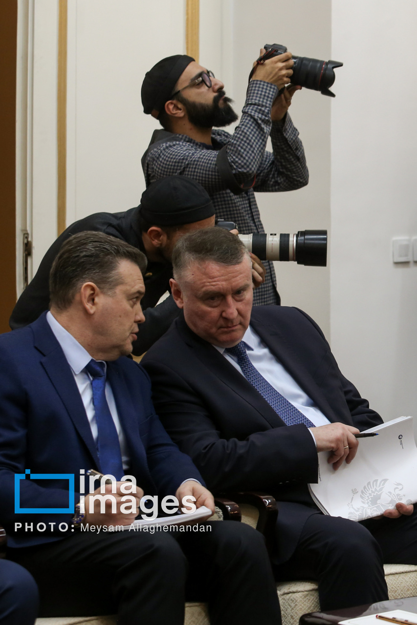 دیدار وزیر انرژی روسیه با لاریجانی