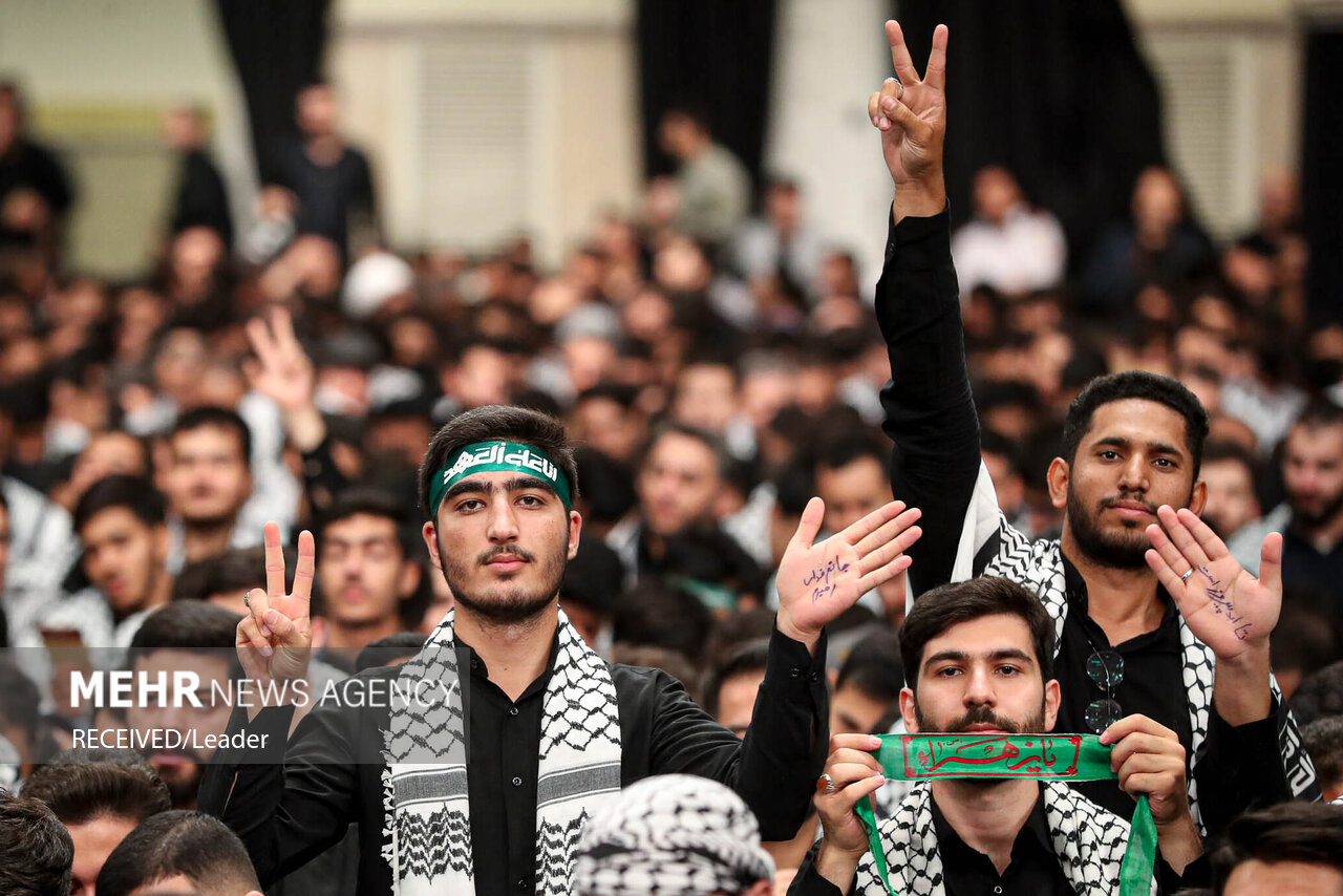 مراسم عزاداری هیئت‌های دانشجویی در حسینیه امام خمینی (ره)