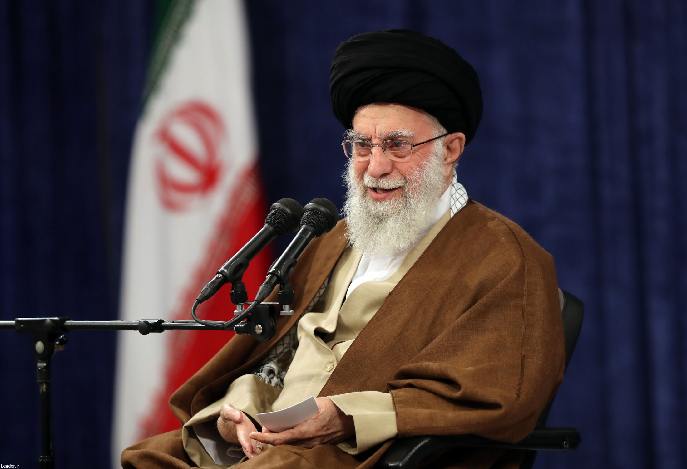 دیدار دست‌اندرکاران برگزاری کنگره علامه طباطبایی با رهبر انقلاب