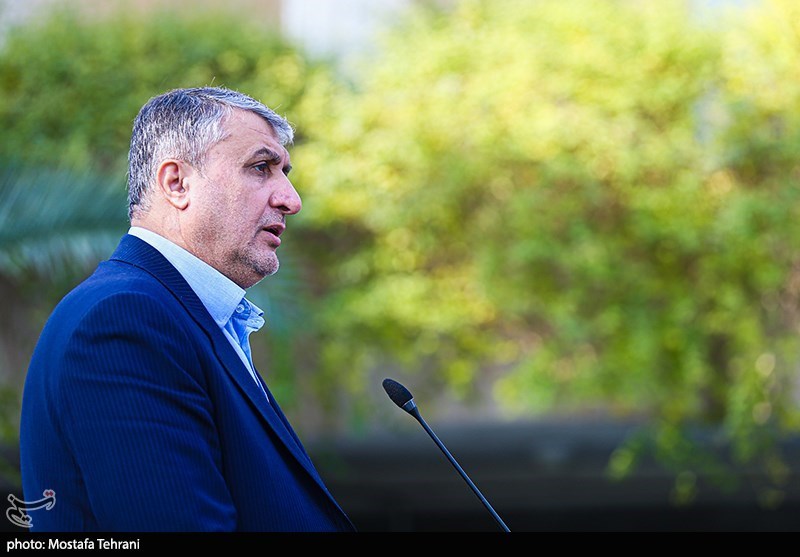 اعضای هیئت دولت در جمع خبرنگاران