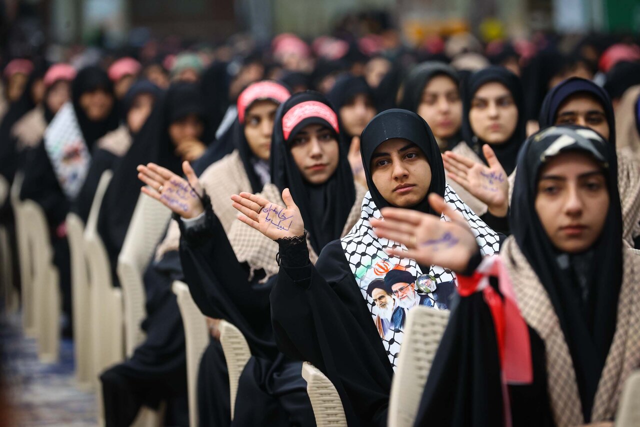 قالیباف در کنگره ۳۰۰۰ نفری مسئولان بسیج دانشجویی 