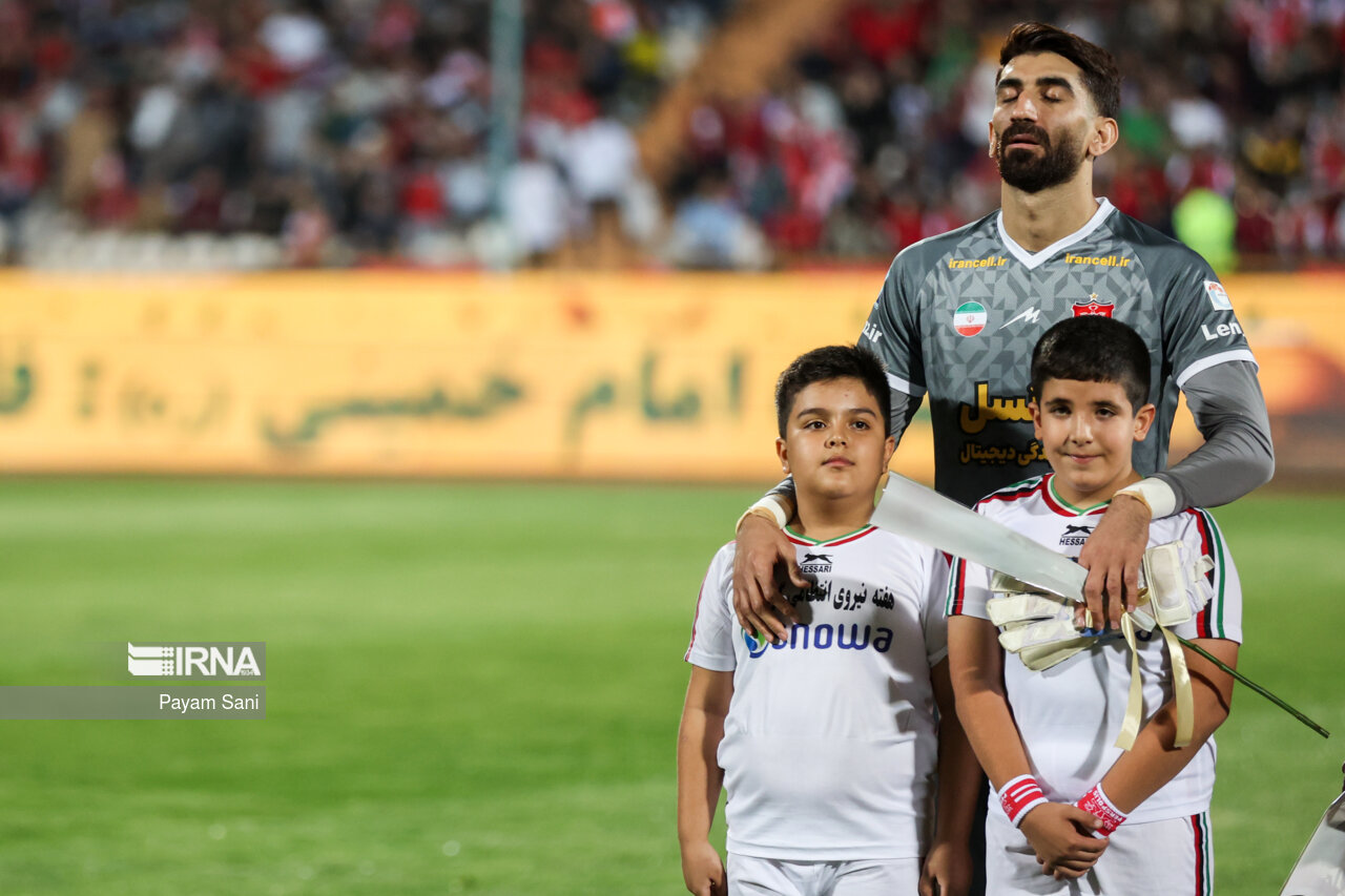لیگ برتر فوتبال- پرسپولیس و گل گهر