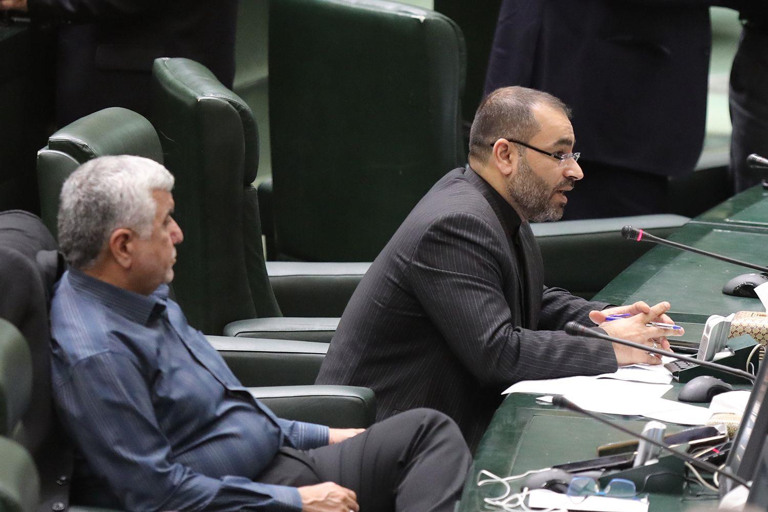 سئوال از وزیر کار در نشست علنی دوم مرداد مجلس