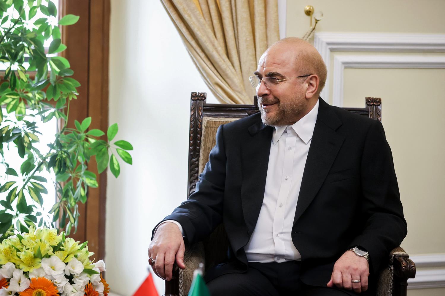 مراسم استقبال رسمی، دیدار رؤسای مجالس و نشست دوجانبه هیأت‌های ایران و ویتنام