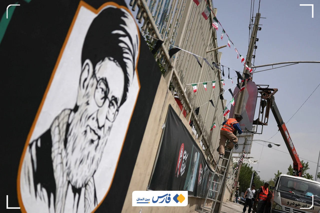 مراسم تشییع رهبر شهید ایران