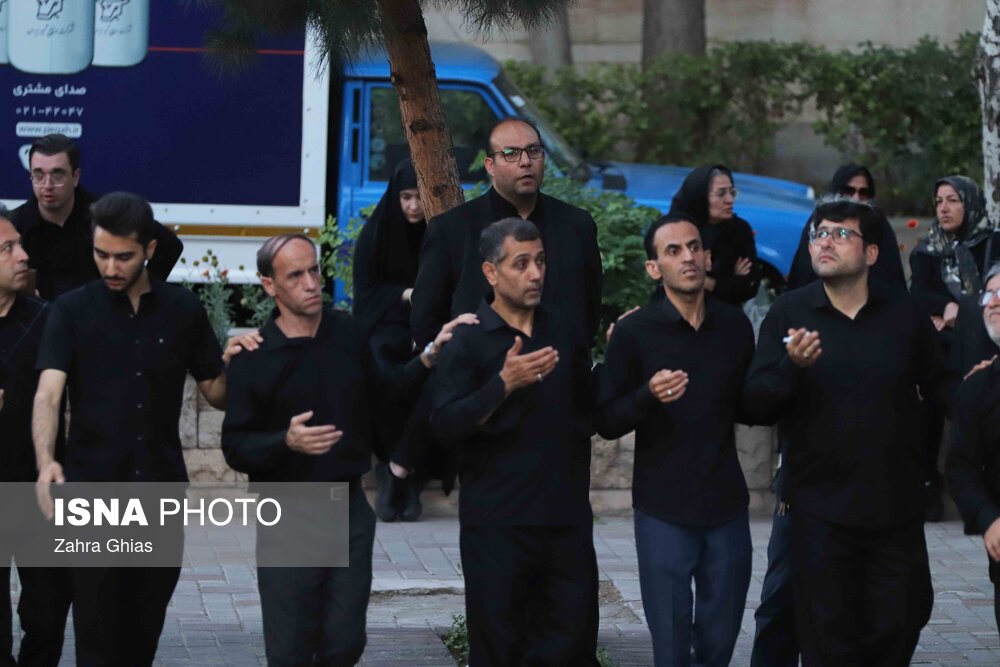 مراسم عزاداری تاسوعای حسینی با حضور رییس جمهور - تبریز