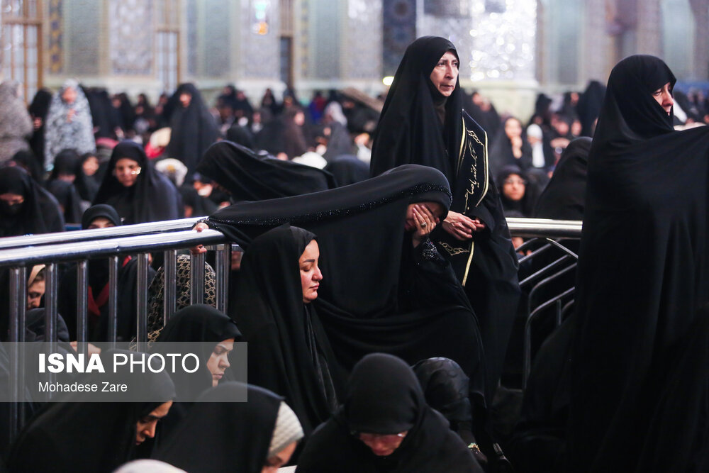 مراسم وداع با شهدای مرزبانی و دفاع مقدس در حرم مطهر رضوی