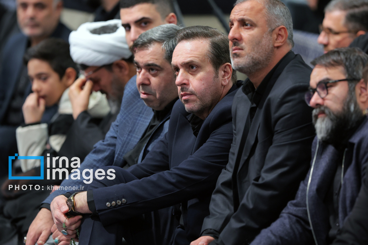 دومین شب عزاداری ایام فاطمیه با حضور رهبر انقلاب