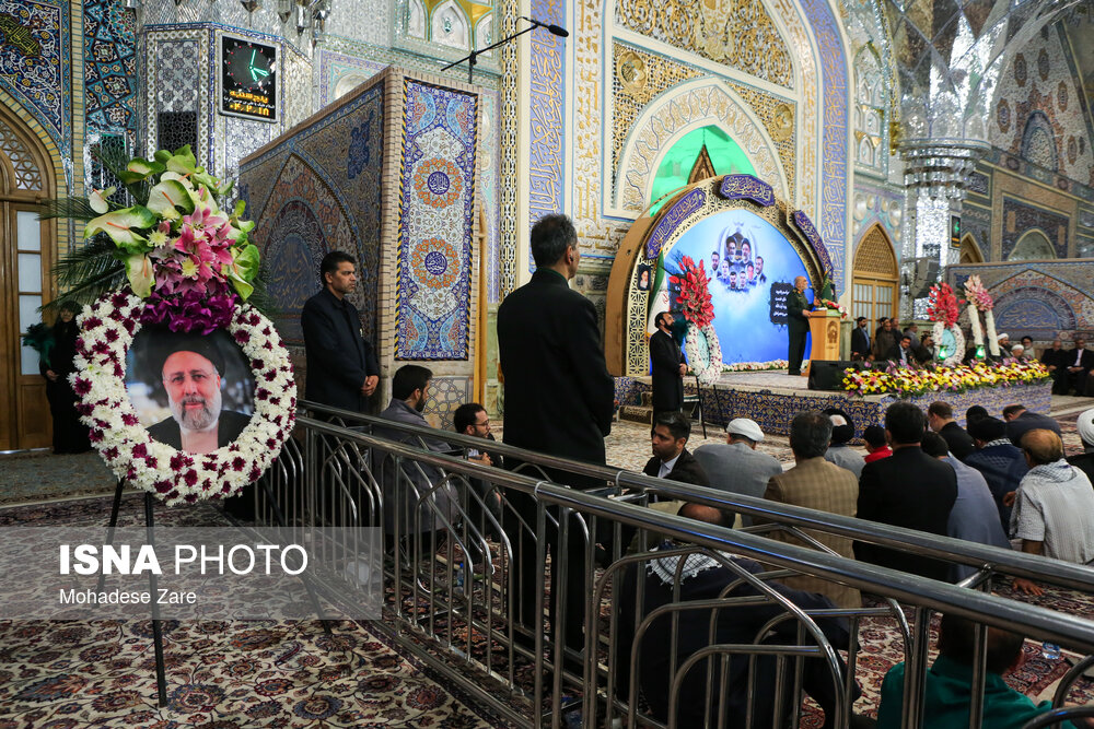 مراسم گرامیداشت اولین سالگرد شهدای پرواز در حرم مطهر رضوی