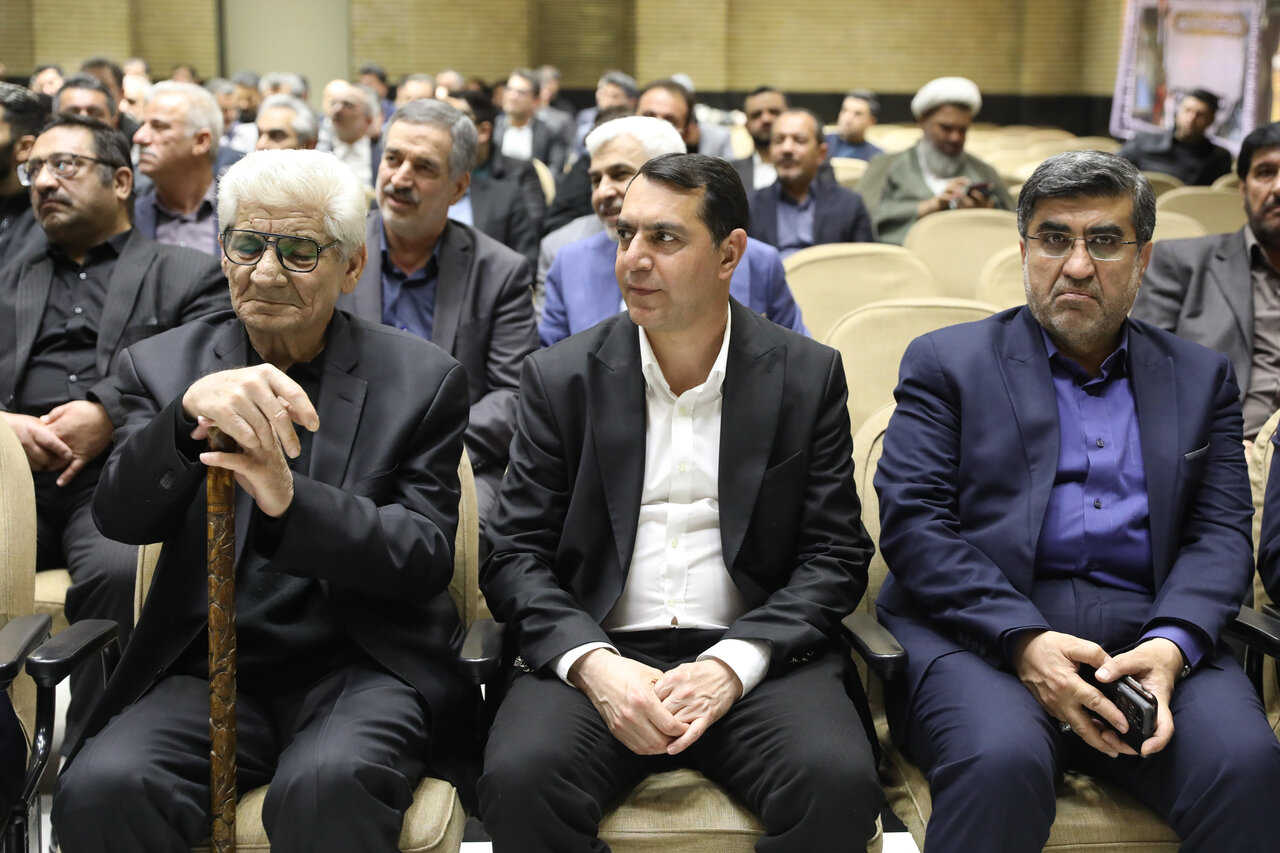 مراسم ختم پدر نماینده مسجد سلیمان با حضور قالیباف