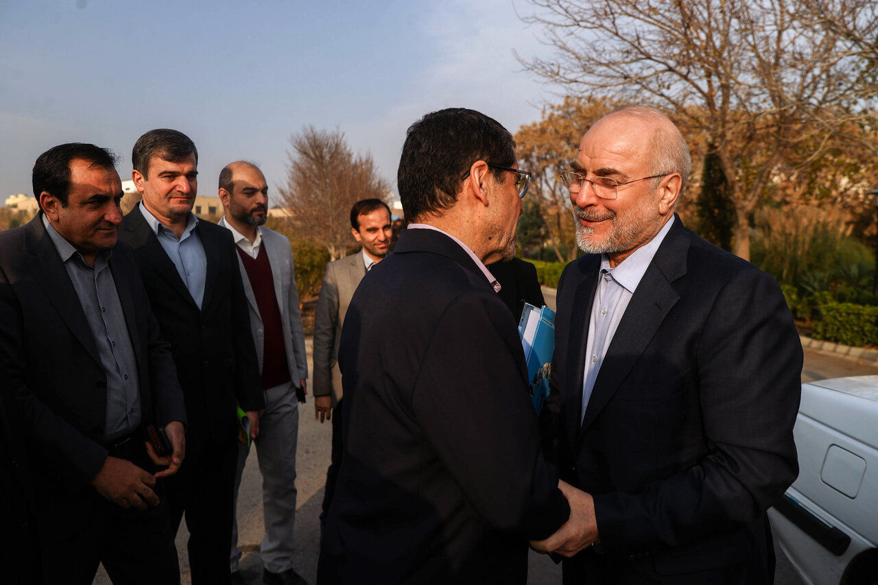 مراسم بزرگداشت روز دانشجو  با حضور قالیباف