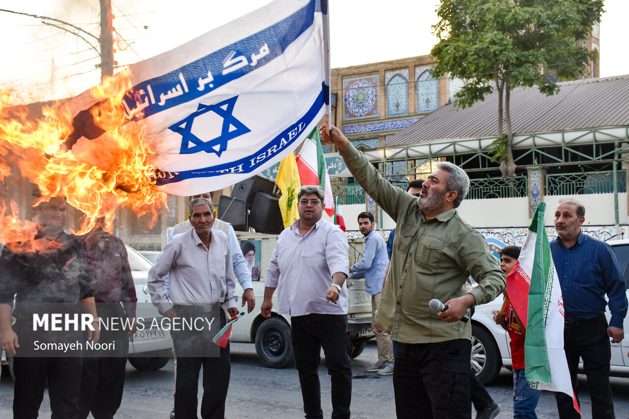 کاروان خودرویی کرمانشاهی‌ها 