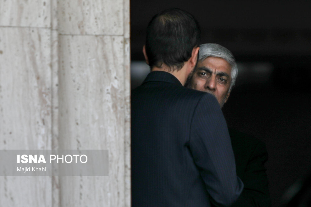 حاشیه جلسه هیات دولت -۱۱ مرداد