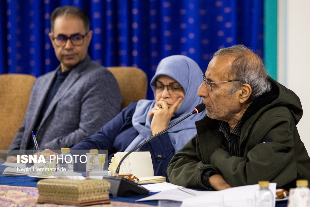 نشست بررسی راهکارهای تحقق انسجام ملی با حضور پزشکیان