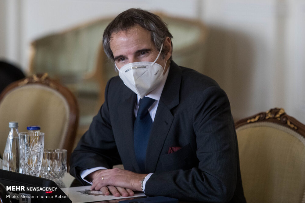 دیدار مدیرکل آژانس با ظریف