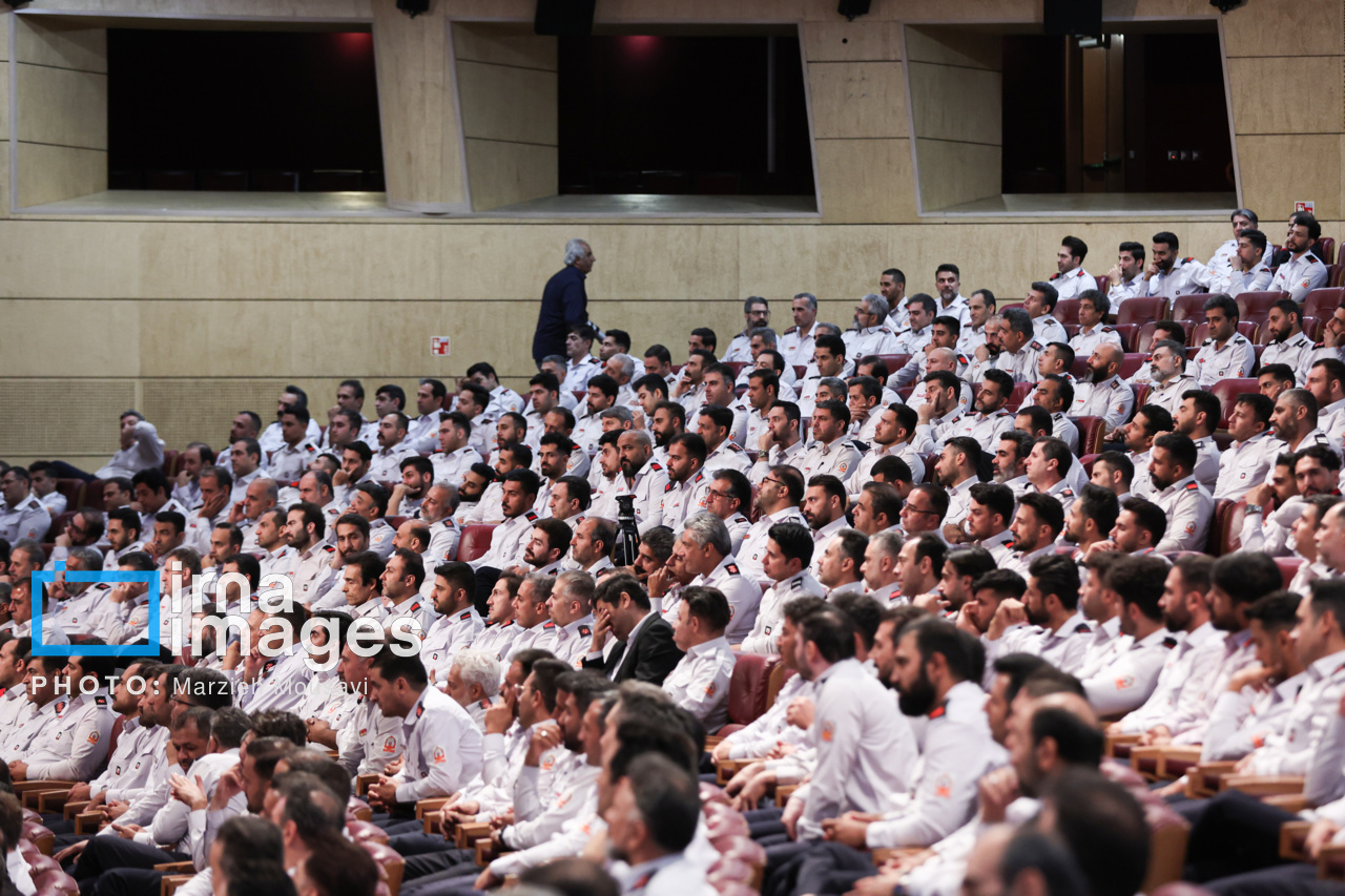 گرامیداشت روز آتش‌نشان