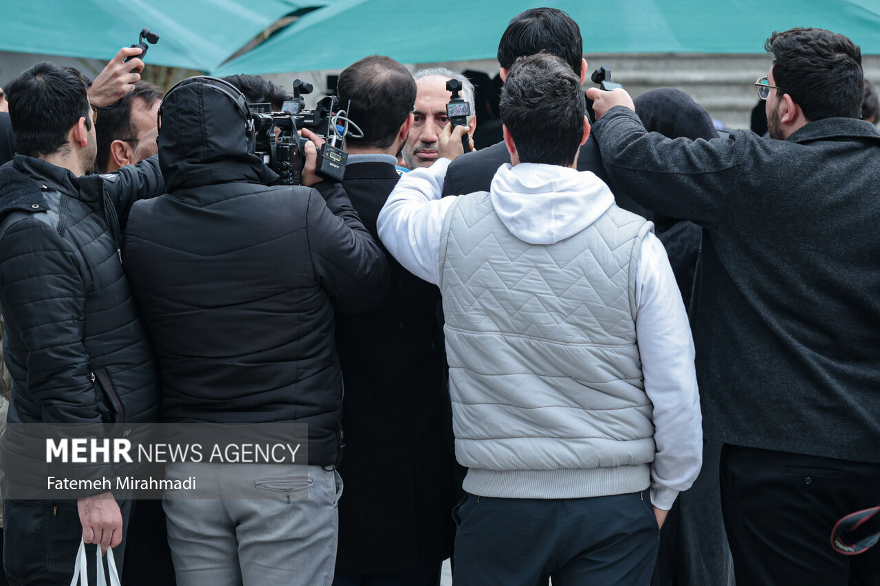 حاشیه جلسه هیئت دولت