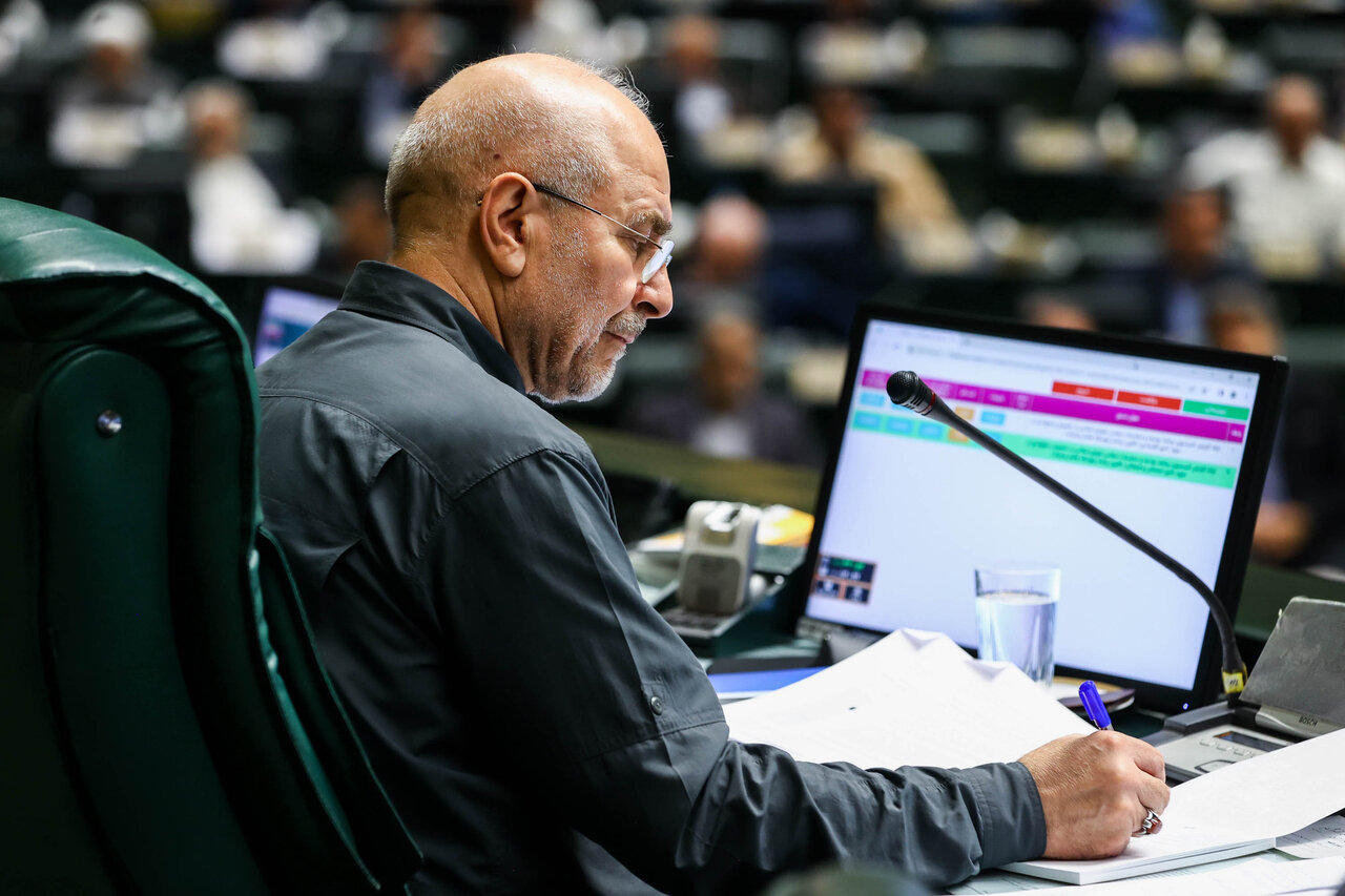 بررسی اجرای برنامه هفتم در مجلس با حضور رئیس جمهور