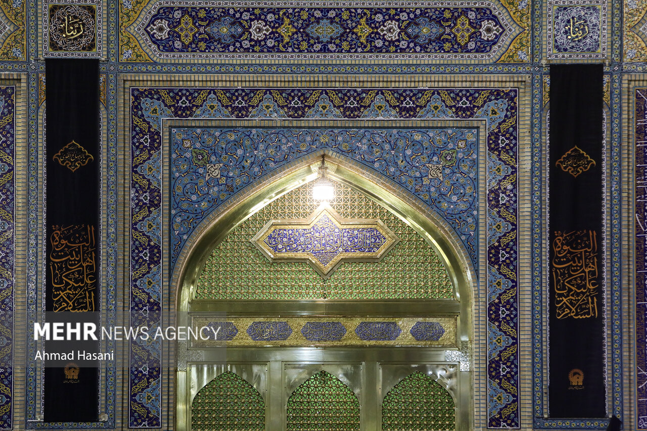 شب شهادت امام جعفر صادق (ع) در حرم امام رضا (ع)