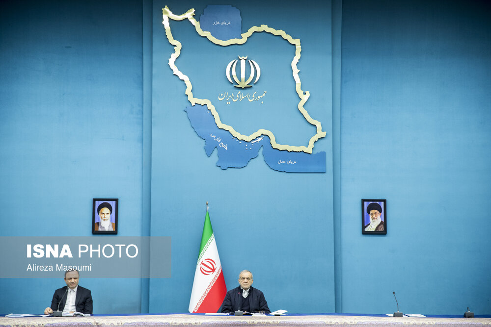 آیین بهره‌برداری از پروژه‌های عمرانی مناطق آزاد