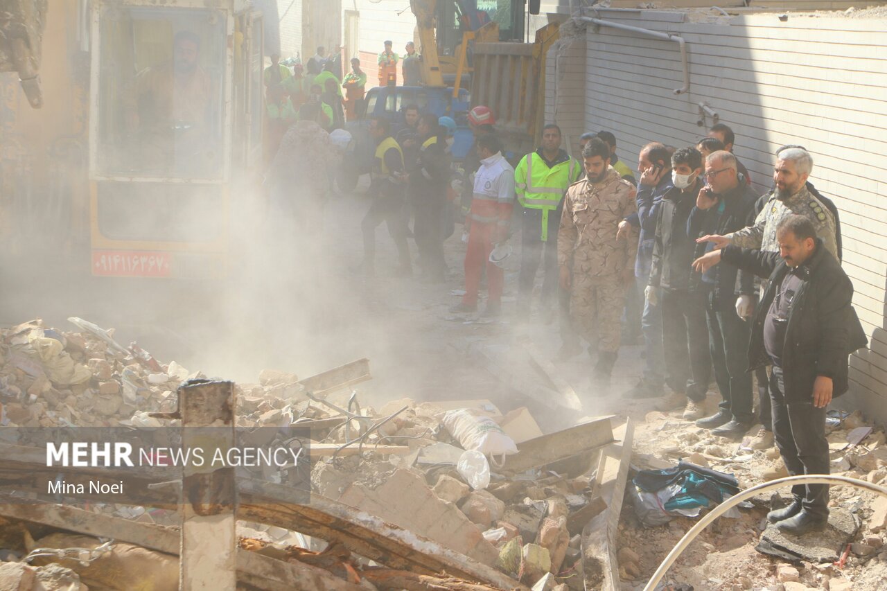 تصاویری از انفجار مهیب ساختمان در تبریز