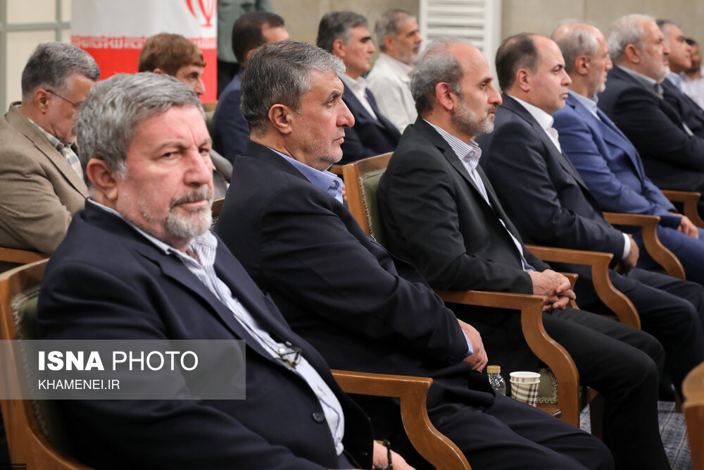 دیدار رئیس‌جمهور و اعضای هیئت دولت با رهبر انقلاب