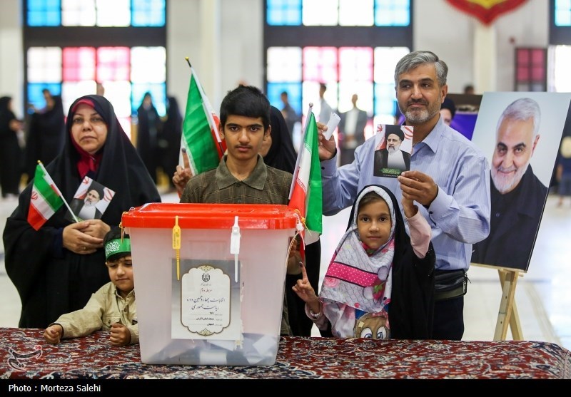 مرحله دوم انتخابات ریاست جمهوری در سنندج و رشت