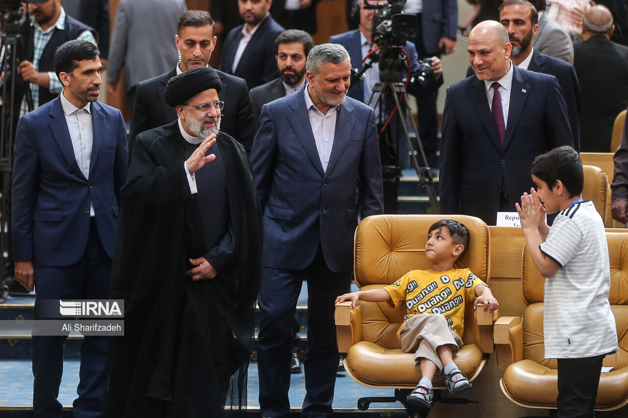 مراسم بزرگداشت هفته بهزیستی با حضور رئیسی