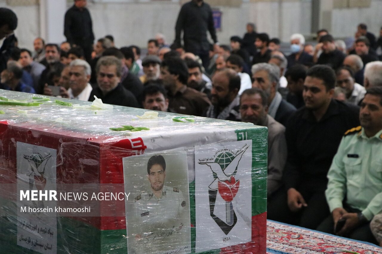 مراسم تشییع شهدای حادثه تروریستی دامن در شهر زابل